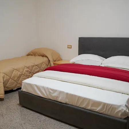La Terrazza בית הארחה 3*